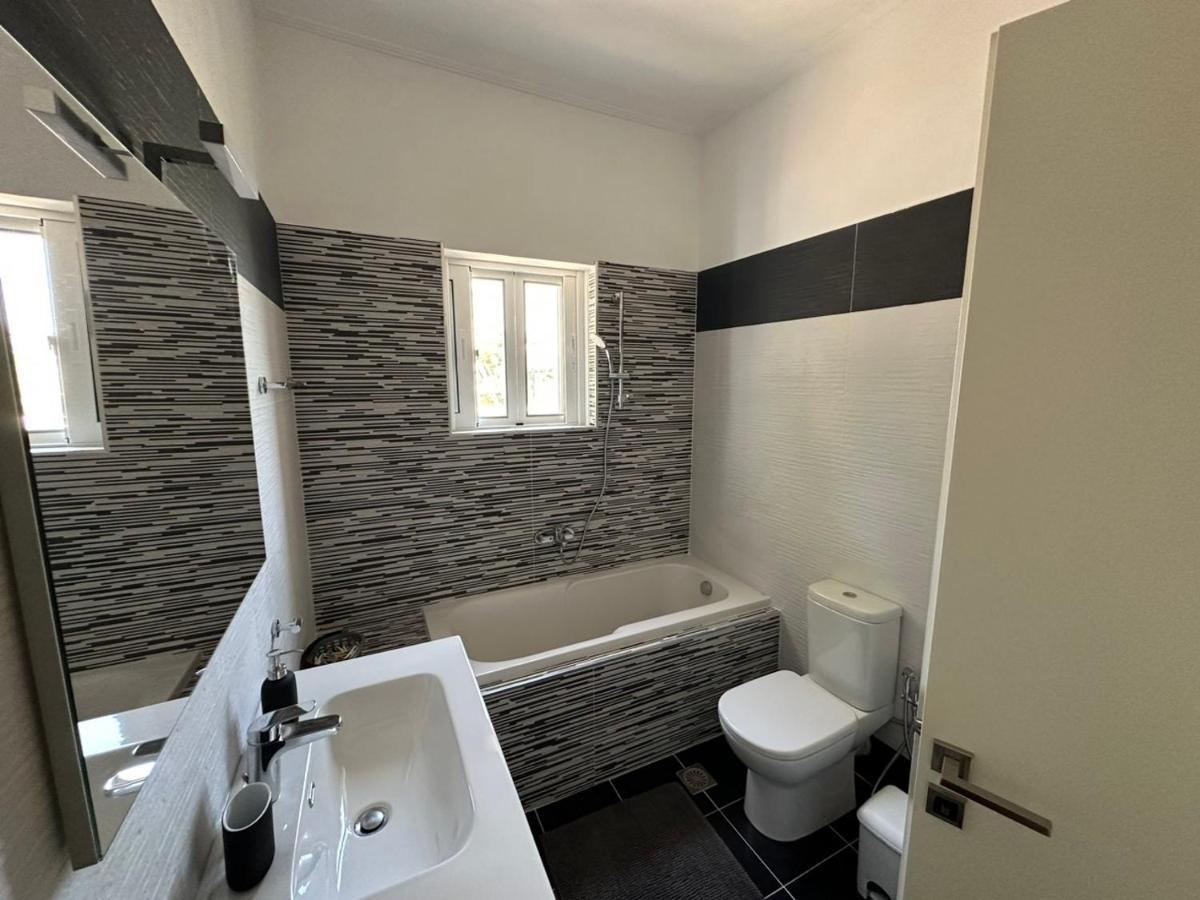 Comfy Hill Apartments Sarandë Eksteriør bilde